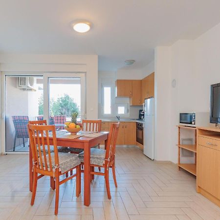 Apartment Mlasina-2 By Interhome Nin Dış mekan fotoğraf